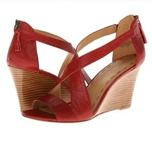 Nine West Fichel Wedge
Sandal - Red/Size 8